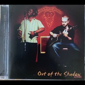 HutchSimonProject, Out Of The Shadow, live